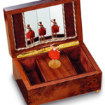 boite a bijoux reuge