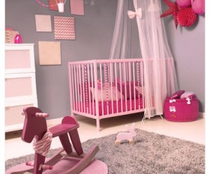 deco chambre bebe fille rose et taupe