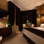 deco chambre noir et or