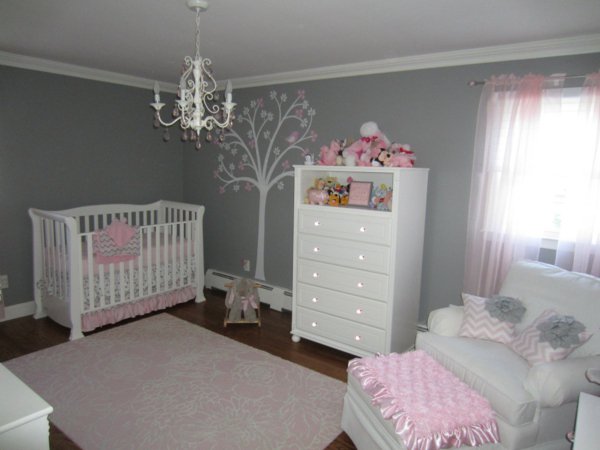 decoration chambre bebe fille rose et gris