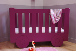 lit bebe barreaux larges