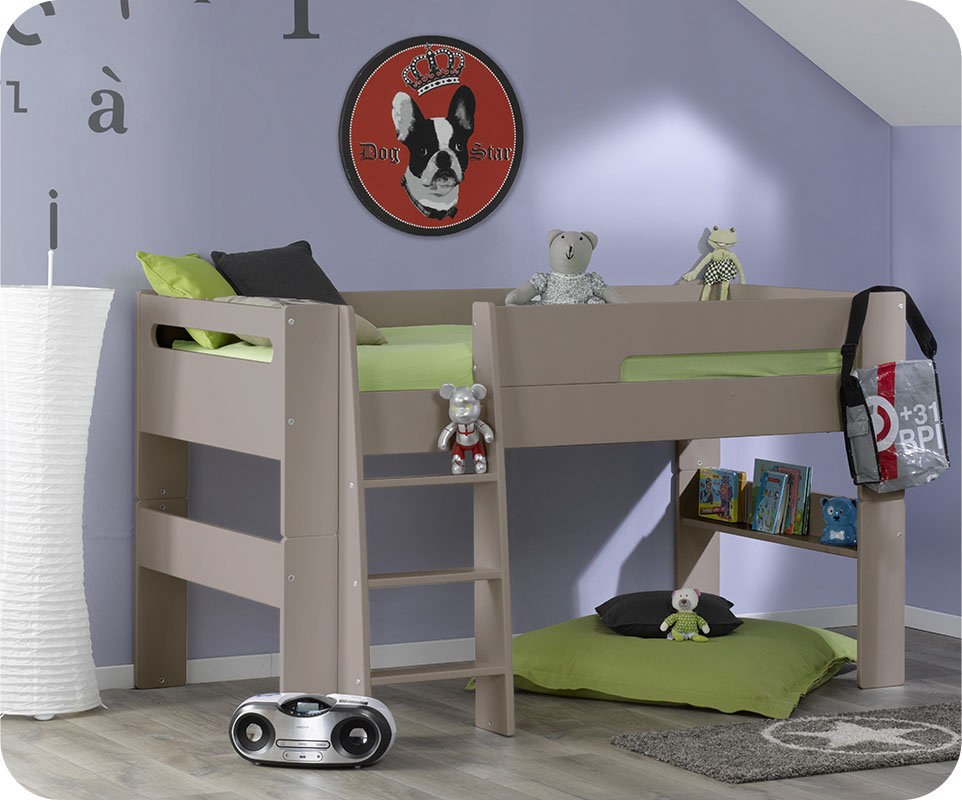 lit junior en hauteur