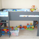 lit junior en hauteur